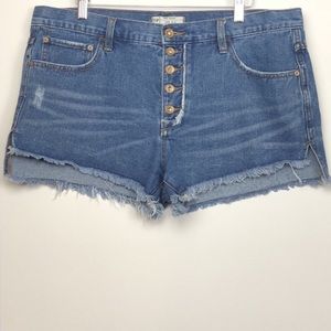 Free People Shorts - Free People Cut Off Shorts Medium Wash Free People Shorts - Free People Cut Off Shorts Medium Wash